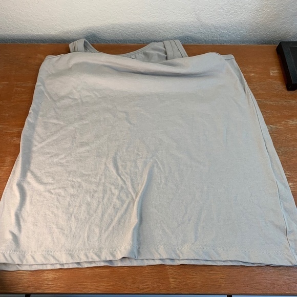 𝅺MAKE Market From Michael's Bundle Of Three Gray Tank Tops Size Medium (1335) - Picture 4 of 7